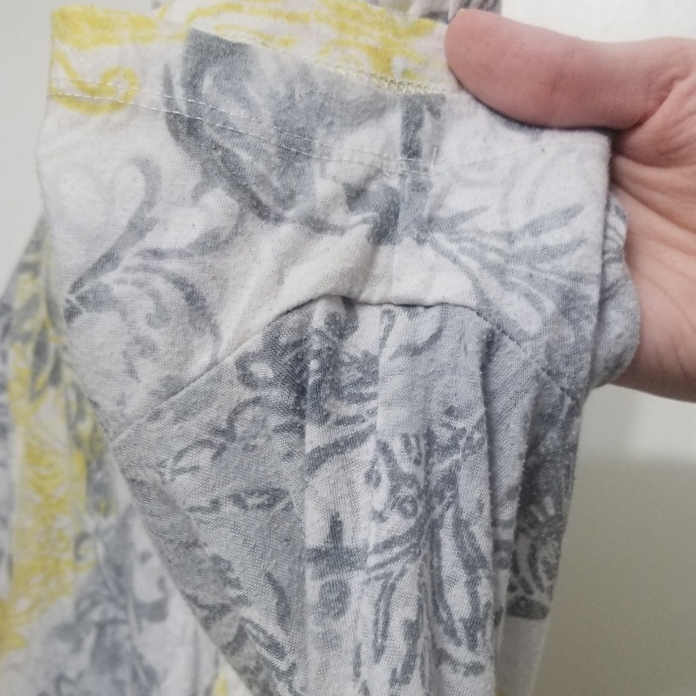 GUC gray & yellow Alfred Dunner shirt w beaded collar - Picture 5 of 8